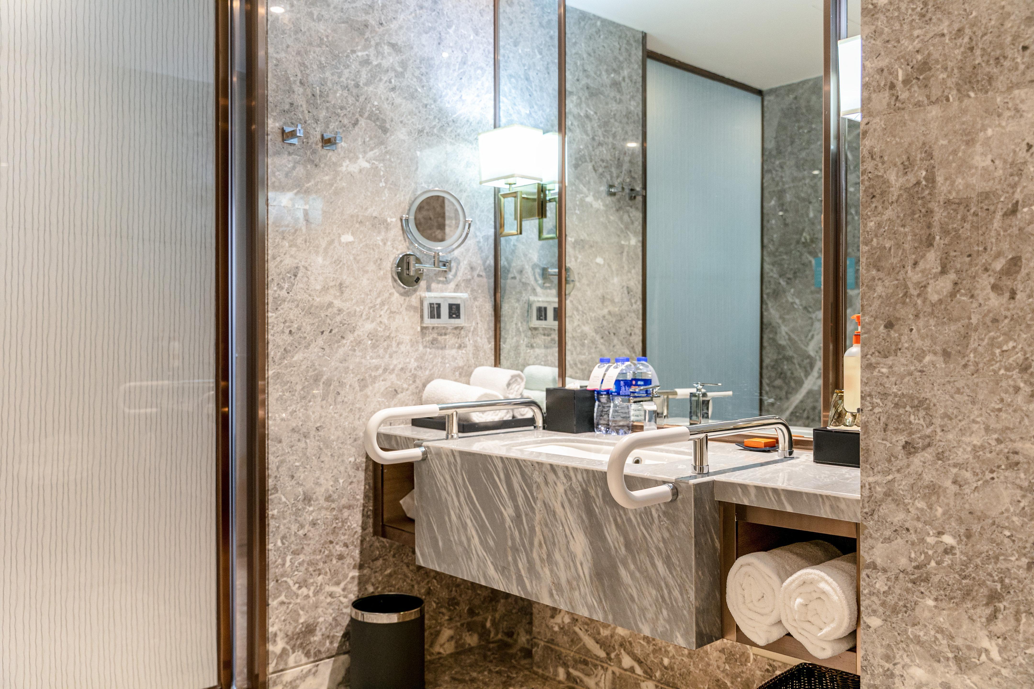 Crowne Plaza Nanning City Center By Ihg Экстерьер фото